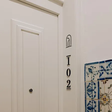 Ando Living - Madalena House