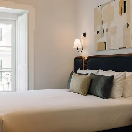 Ando Living - Madalena House Apartment