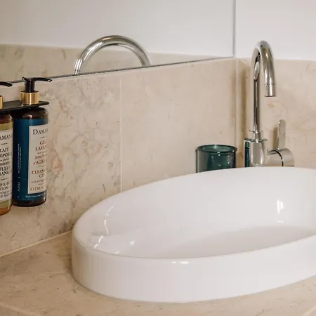 Ando Living - Madalena House Lisboa