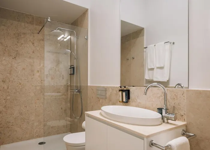 Ando Living - Madalena House