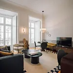 Ando Living - Madalena House Aparthotel