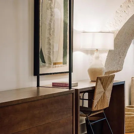 Ando Living - Madalena House リスボン