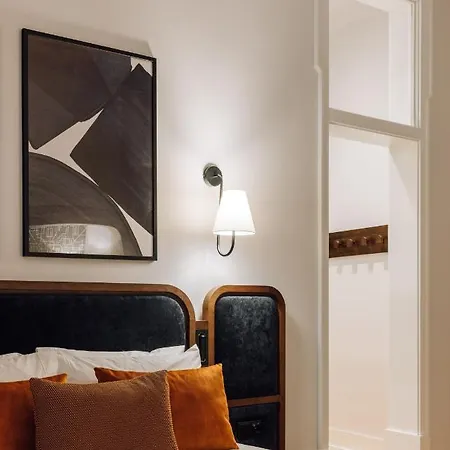 アパート Ando Living - Madalena House