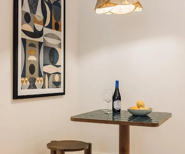 Ando Living - Madalena House