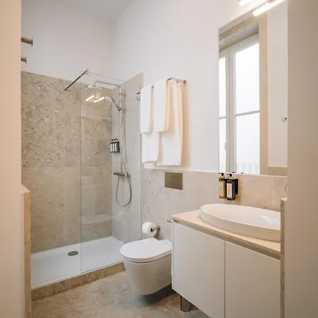 Ando Living - Madalena House 4*