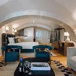 Ando Living - Madalena House